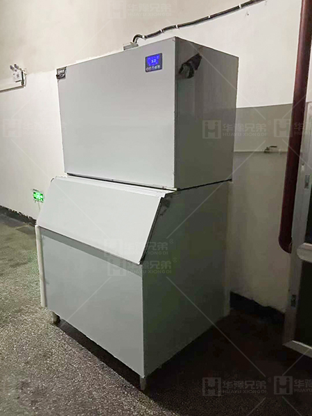 方塊制冰機