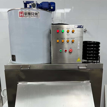 500公斤和1噸水冷片冰機交付深圳某自助烤肉