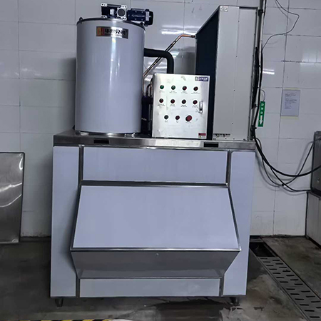 2噸片冰機交付江蘇常州某食品廠
